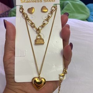 Set ,Stainless steel necklace double chain,and earrings with gold bath 14 k